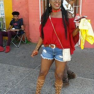 Meet your Posher, Cheryl